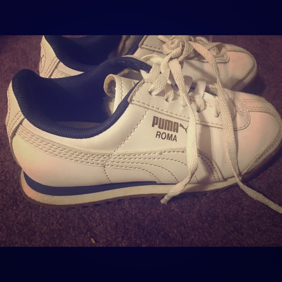 Boys Puma Roma - Picture 1 of 4